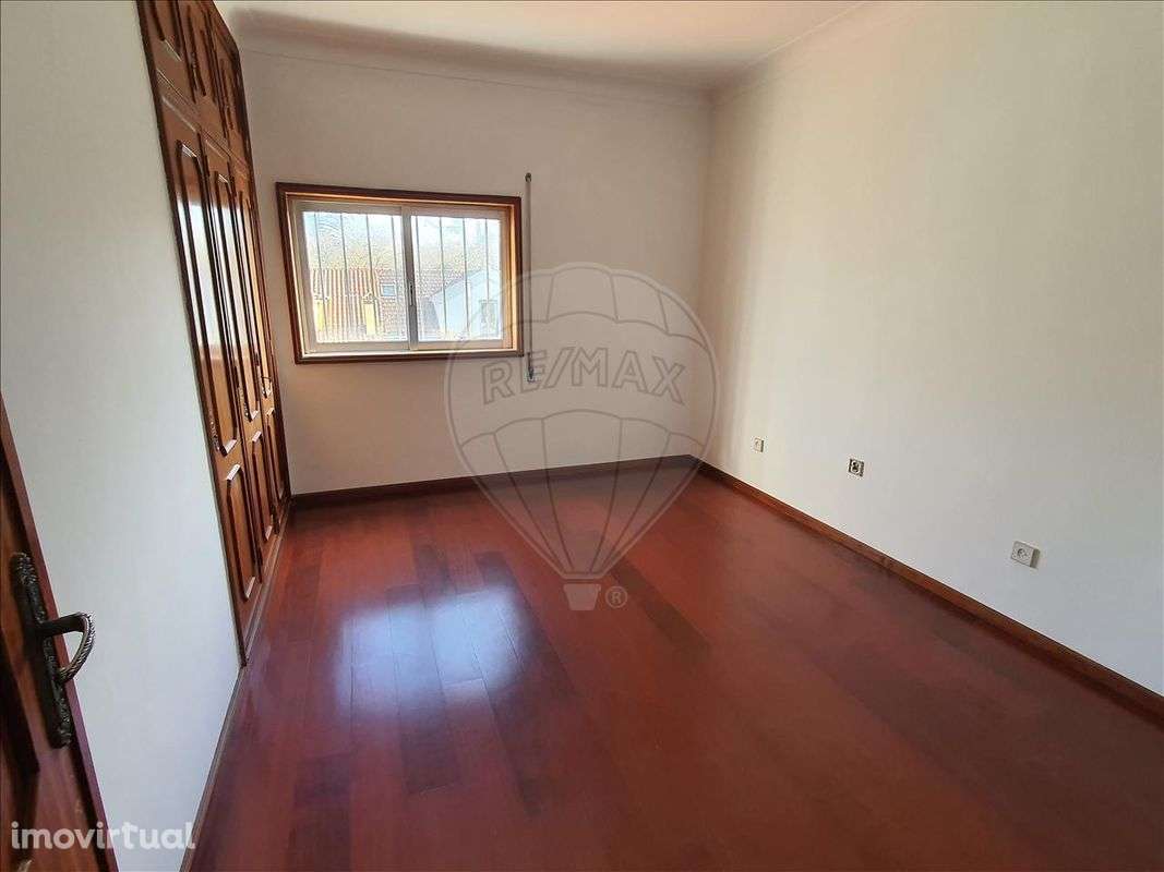 Moradia T3 para venda - Grande imagem: 3/9