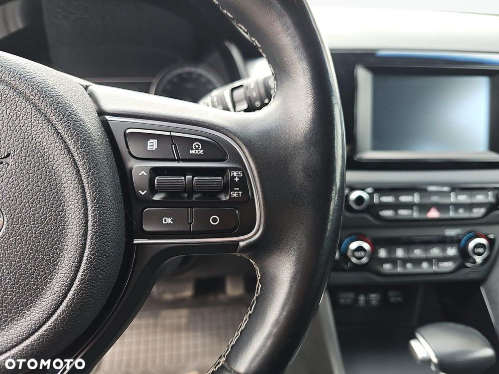 Kia Niro - 17