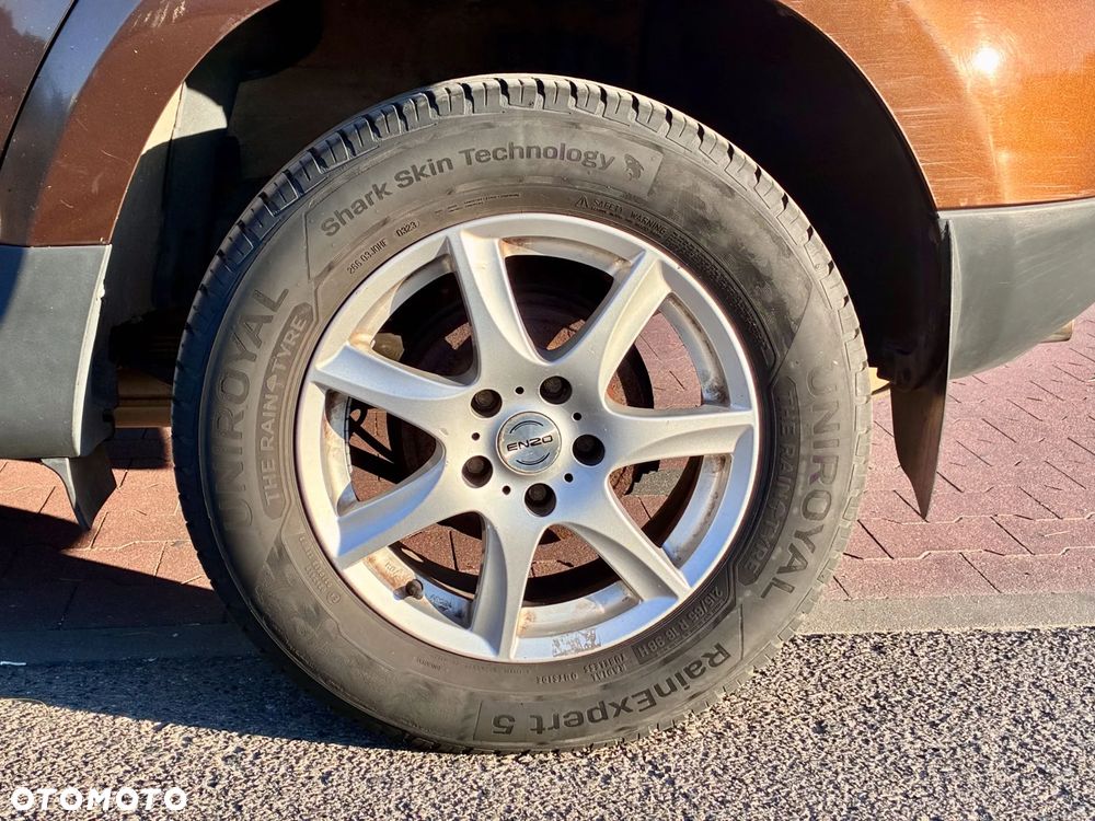 Dacia Duster 1.6 - 12