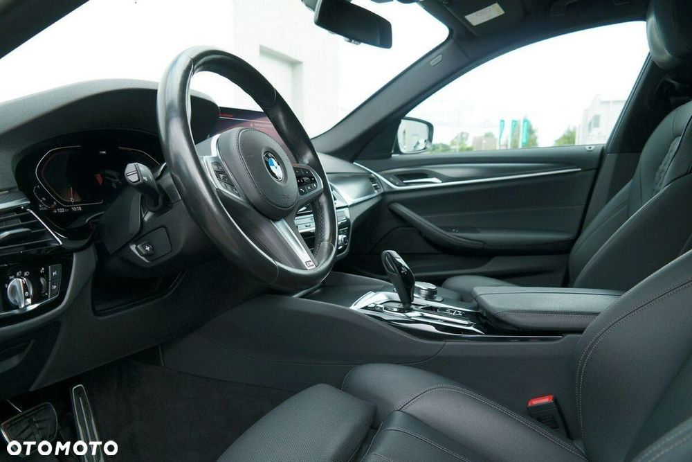 BMW Seria 5 - 10