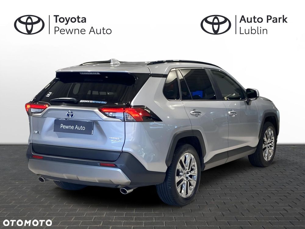 Toyota RAV4 - 5