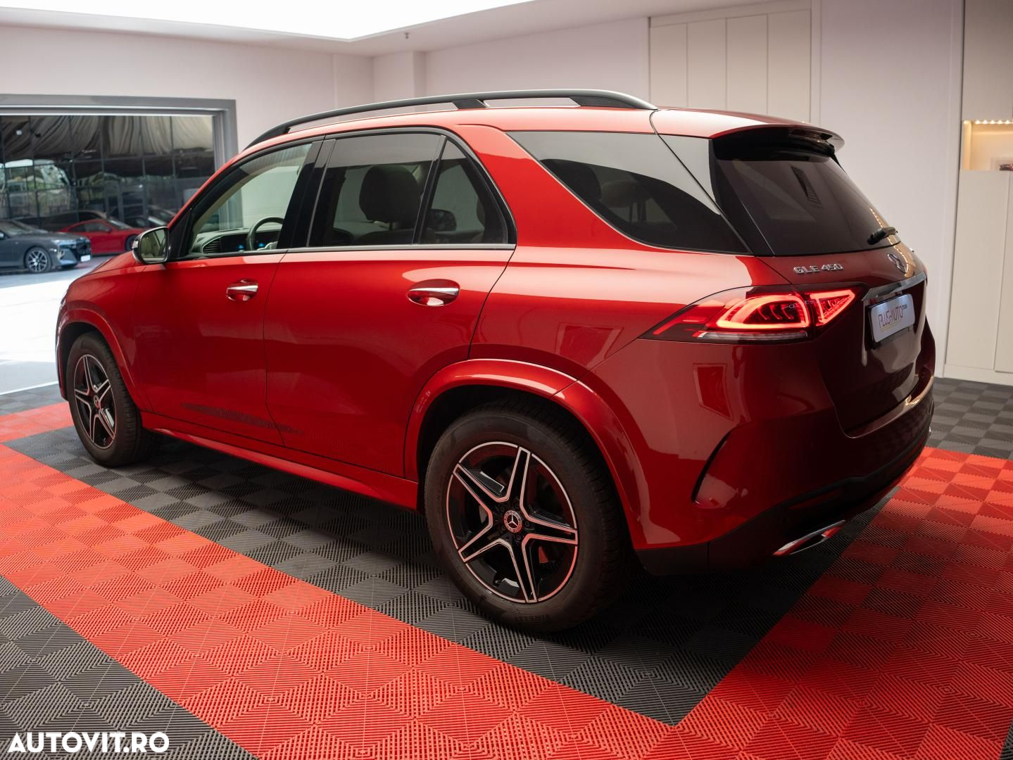 Mercedes-Benz GLE - 7
