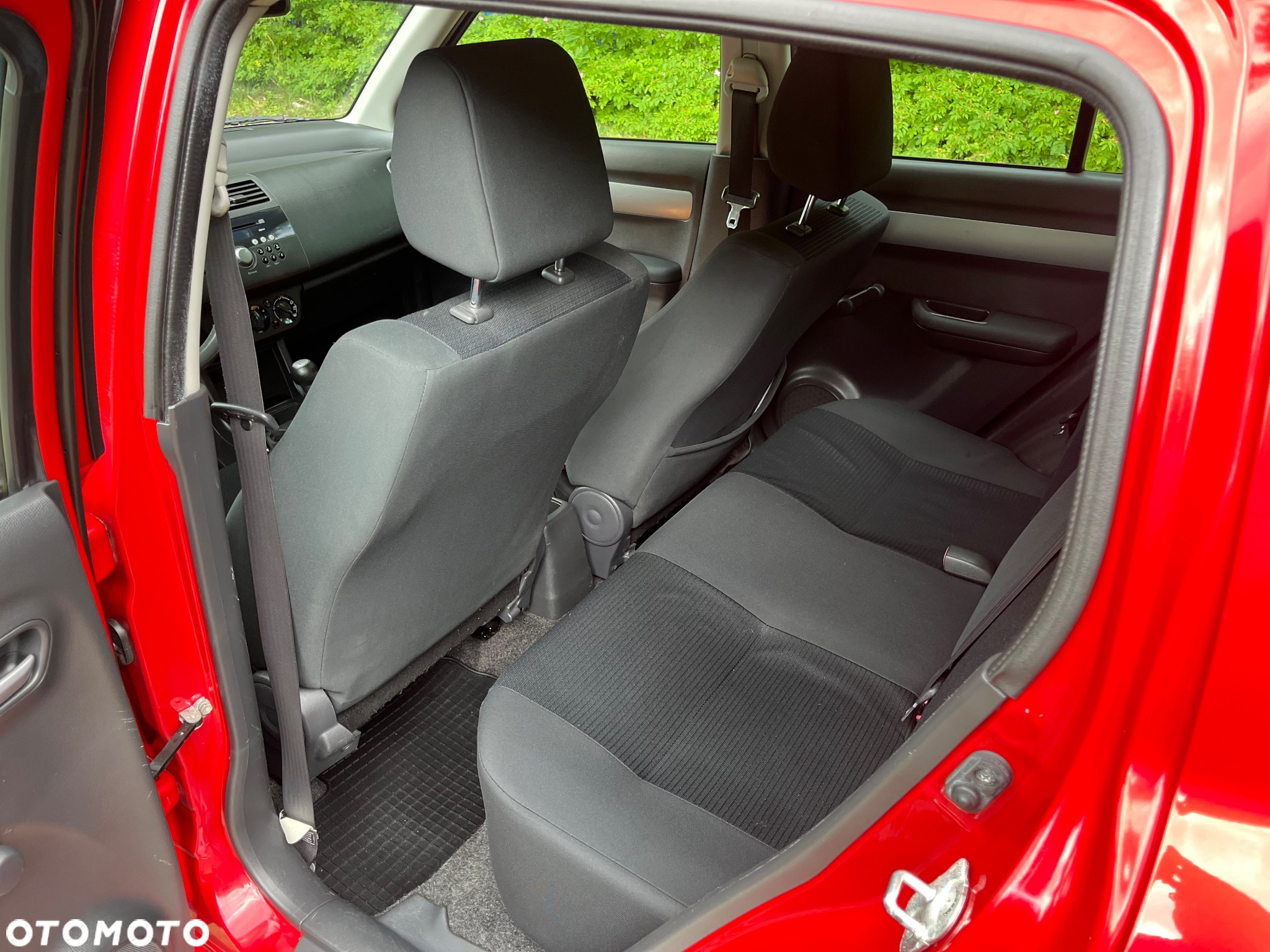 Suzuki Swift - 12