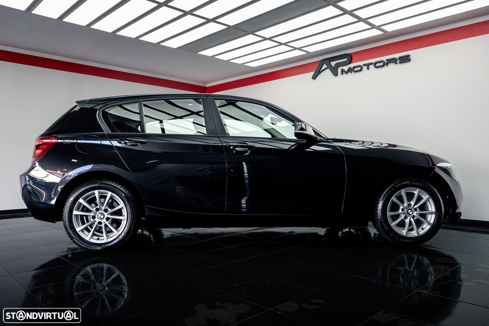 BMW 116 dA Line Urban - 15