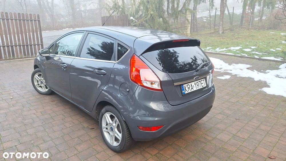 Ford Fiesta 1.4 Titanium EU6 - 19