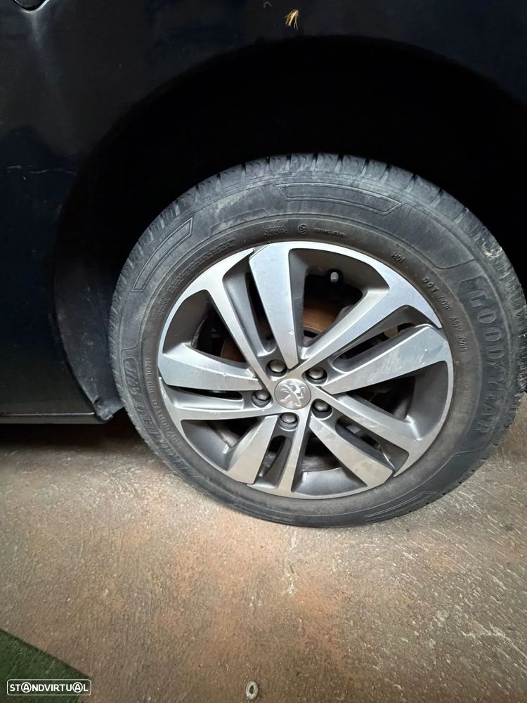 Jantes Peugeot Expert/Citroen Jumpy 215/60R17 - 5