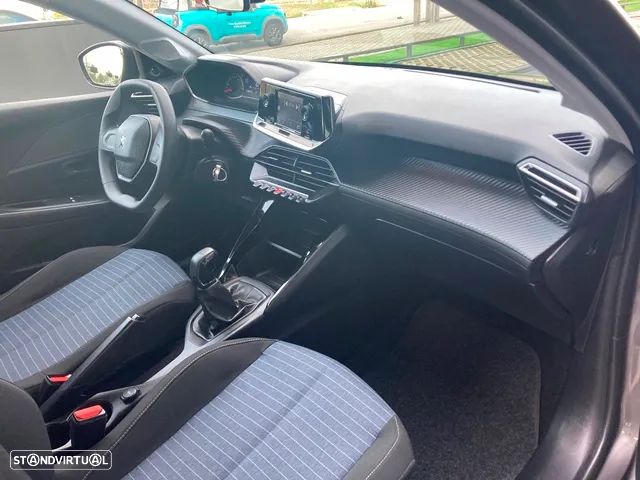 Peugeot 208 1.2 PureTech Like - 22