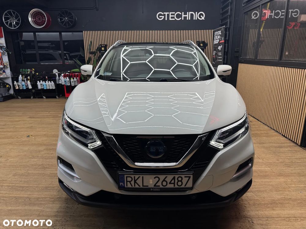 Nissan Qashqai 1.6 DIG-T N-Connecta - 1