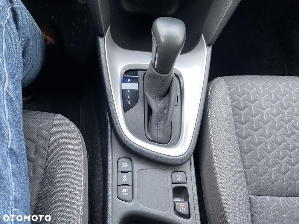 Toyota Yaris Cross Hybrid 1.5 Comfort - 27