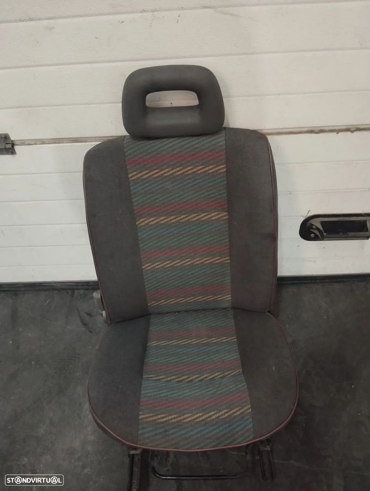 CONJUNTO DE BANCOS FRENTE RENAULT EXPRESS / SUPER 5 - 4