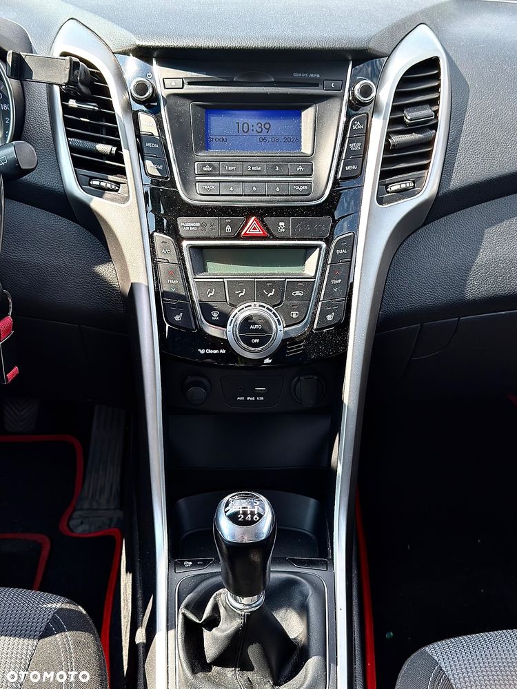 Hyundai i30 1.6 Style - 21