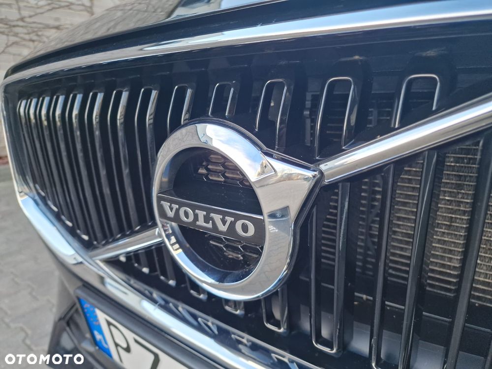 Volvo XC 60 T4 Momentum - 31