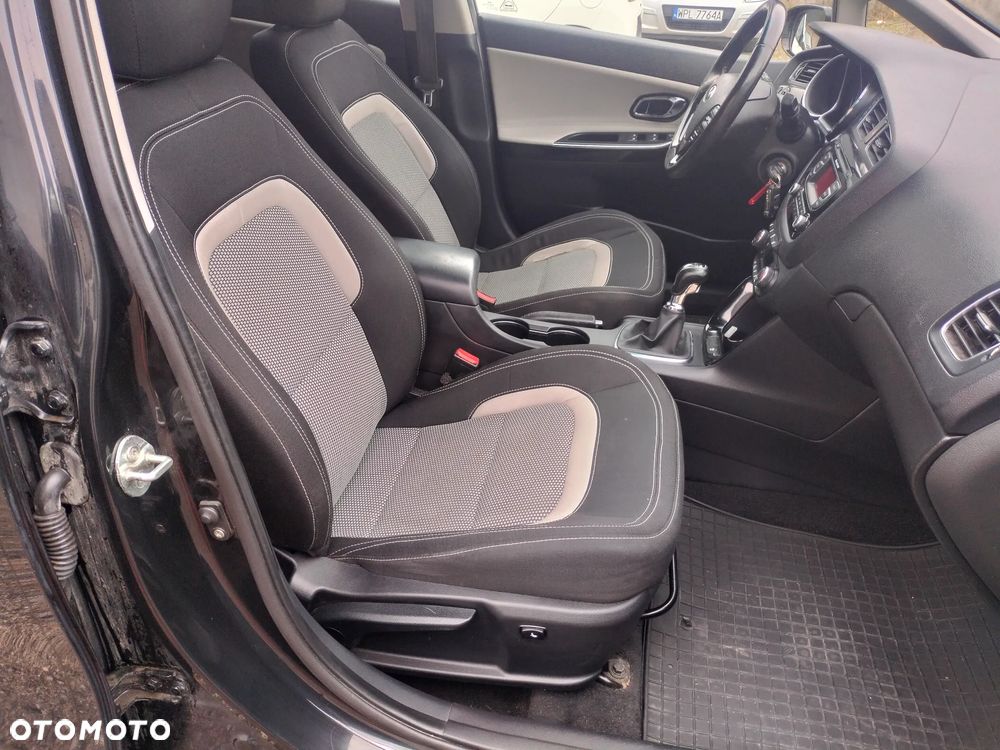 Kia Ceed - 18