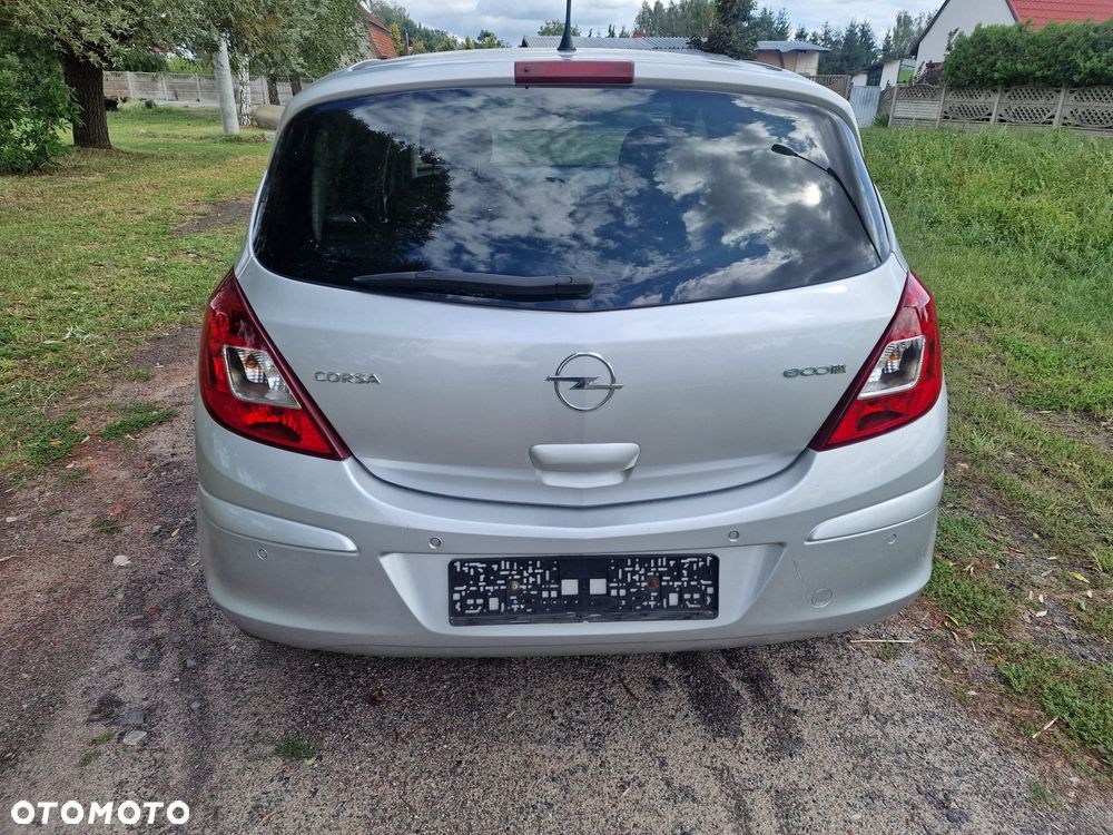 Opel Corsa 1.2 16V Enjoy - 4