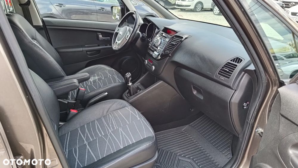 Kia Venga 1.4 CVVT Spirit - 11