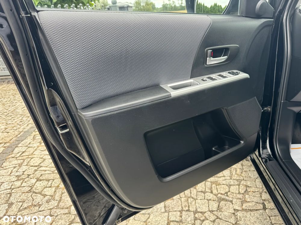 Mazda 5 2.0 Active - 27