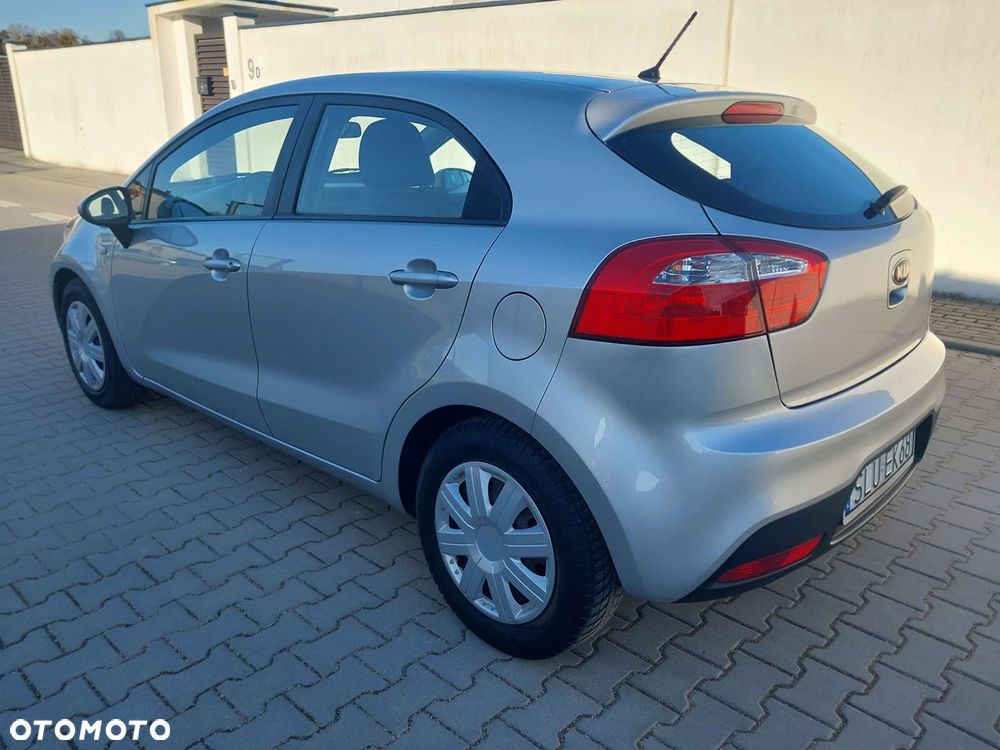 Kia Rio 1.2 M - 5