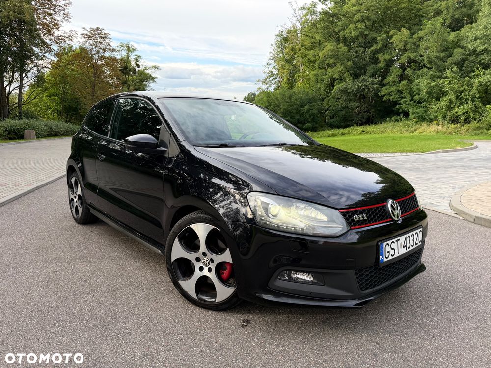 Volkswagen Polo 2011 photo 3