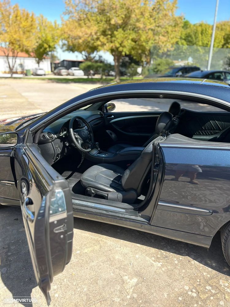 Mercedes-Benz CLK 220 CDi Avantgarde Aut. - 10