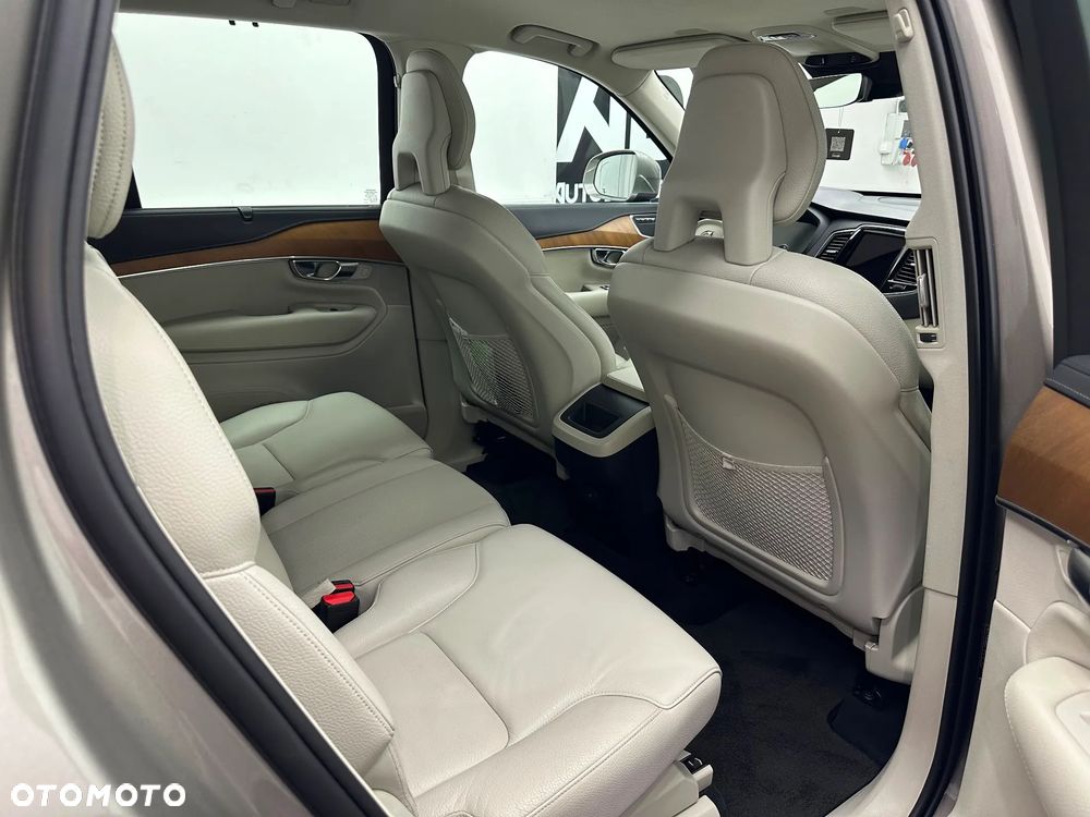 Volvo XC 90 B5 D AWD Inscription 7os - 2