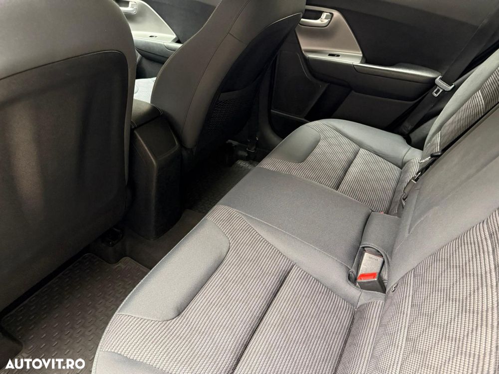 Kia Niro - 16