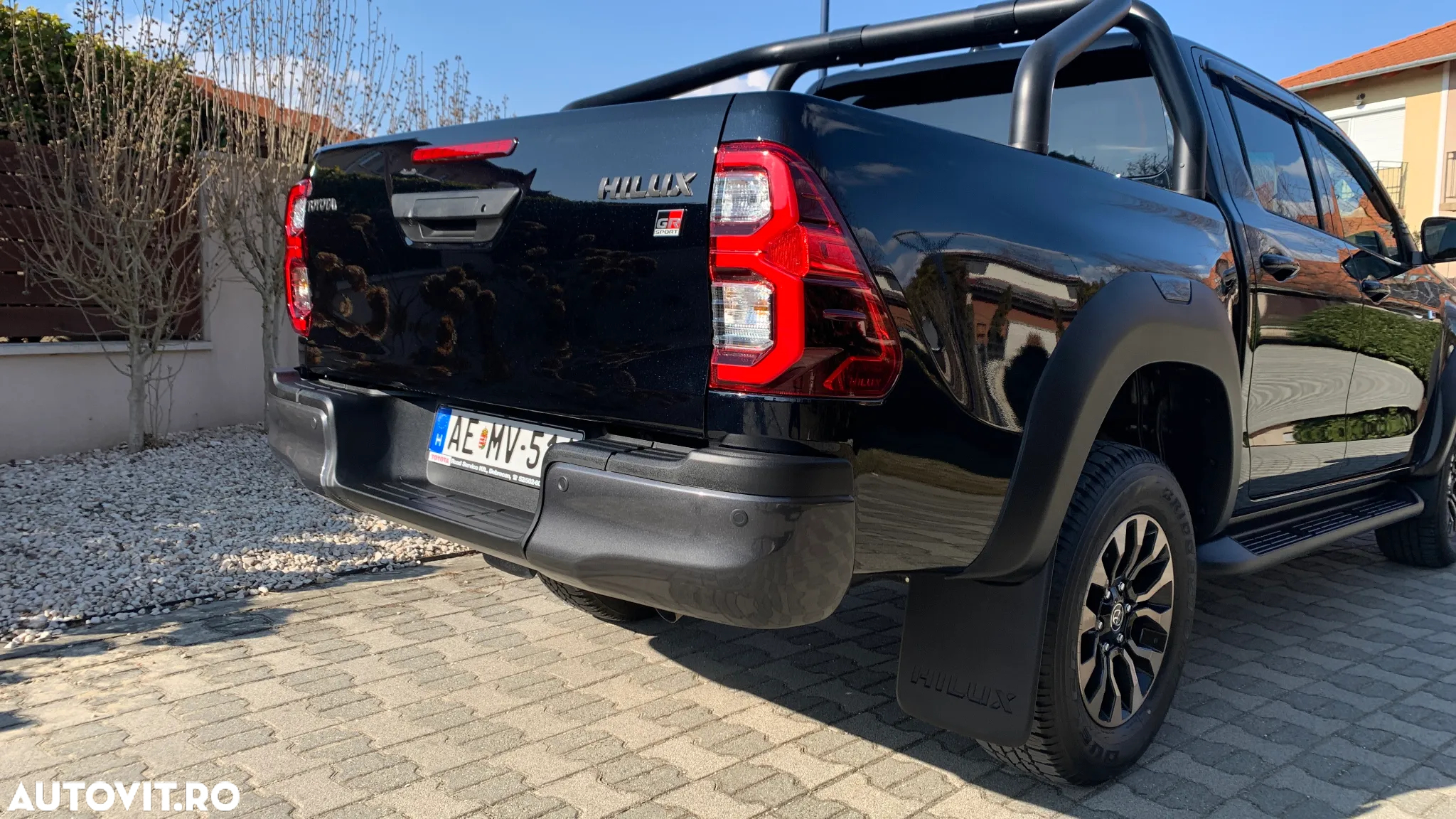 Toyota Hilux 2.8D 204CP 4x4 Double Cab AT GR Sport II - 10