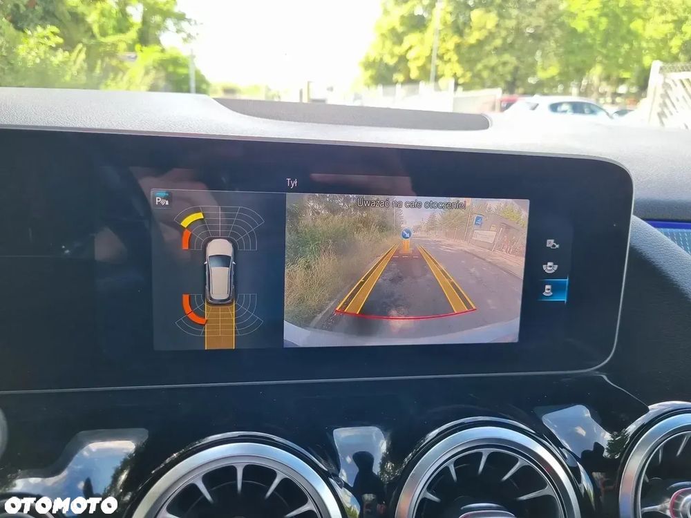 Mercedes-Benz Klasa B 200 d 8G-DCT Progressive - 24