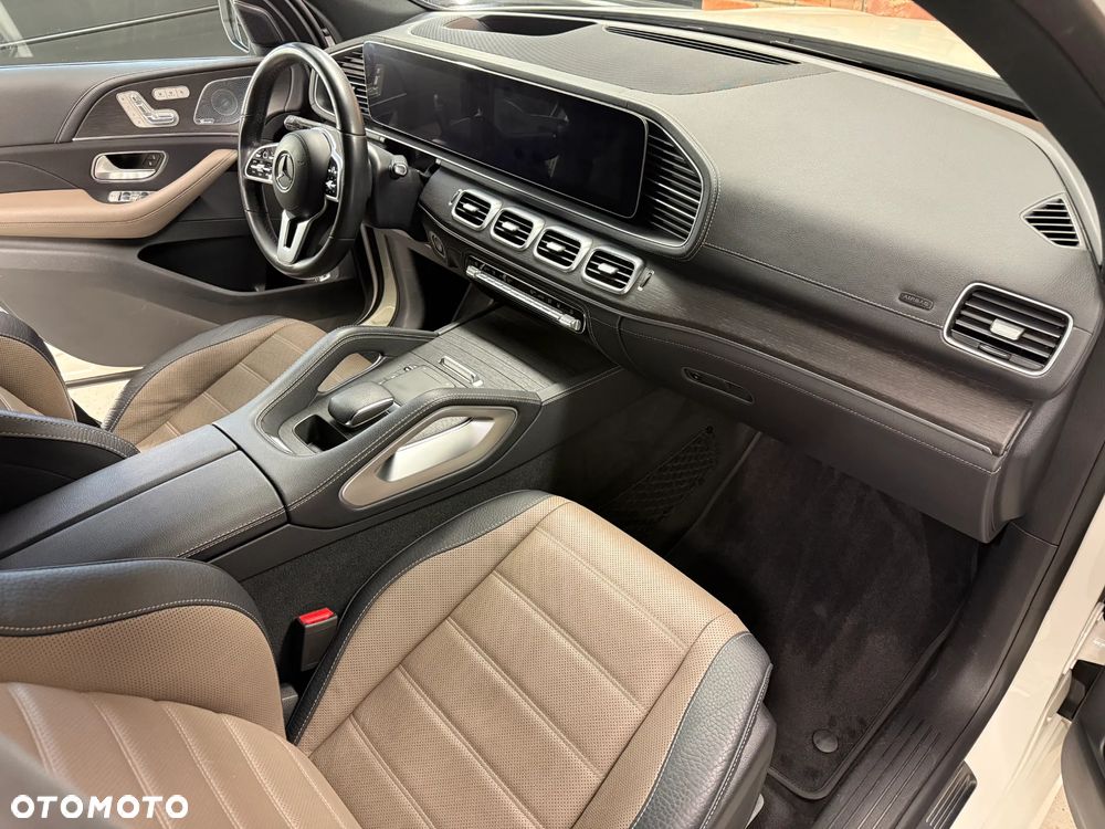 Mercedes-Benz GLE 350 de 4-Matic Premium - 32