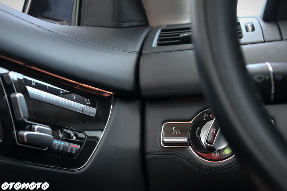 Mercedes-Benz CL - 21