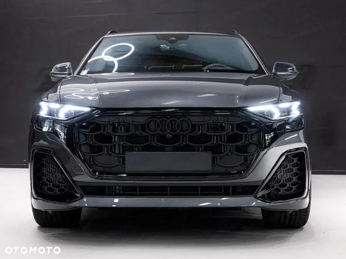 Audi Q8 - 2