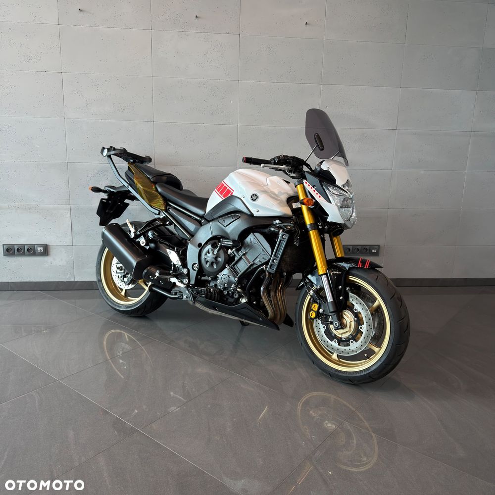 Yamaha FZ8 - 1