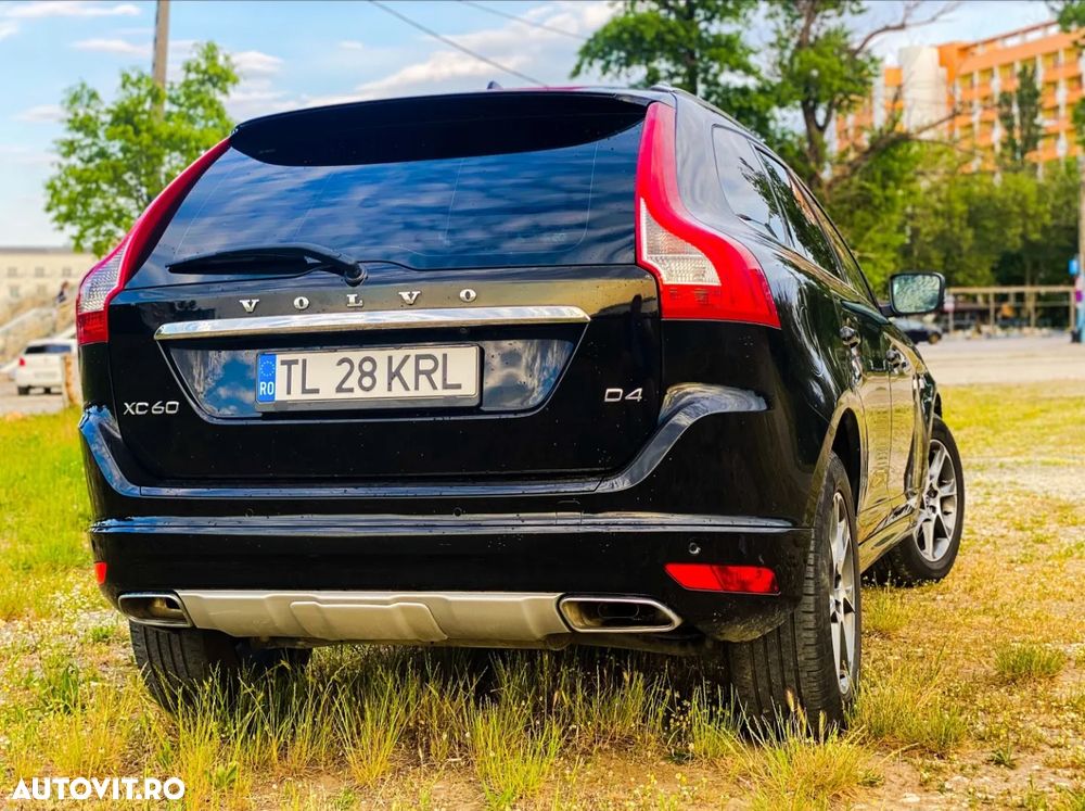 Volvo XC 60 D4AWD Kinetic - 2
