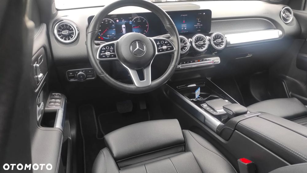 Mercedes-Benz GLB 200 d Progressive 8G-DCT - 11