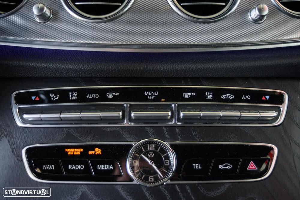 Mercedes-Benz E 300 de Avantgarde - 49
