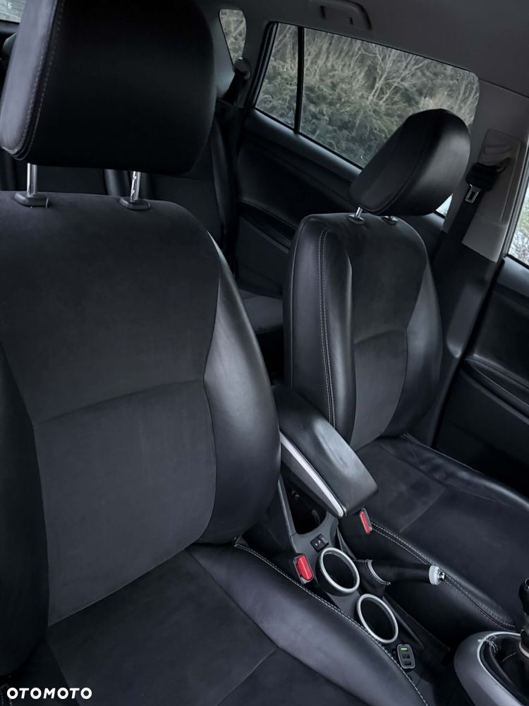 Toyota Verso 2.0 D-4D Sol 7os - 21