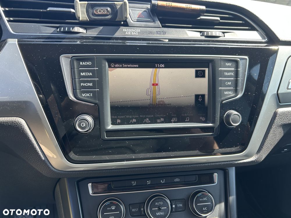 Volkswagen Touran 1.6 TDI BMT Trendline - 12