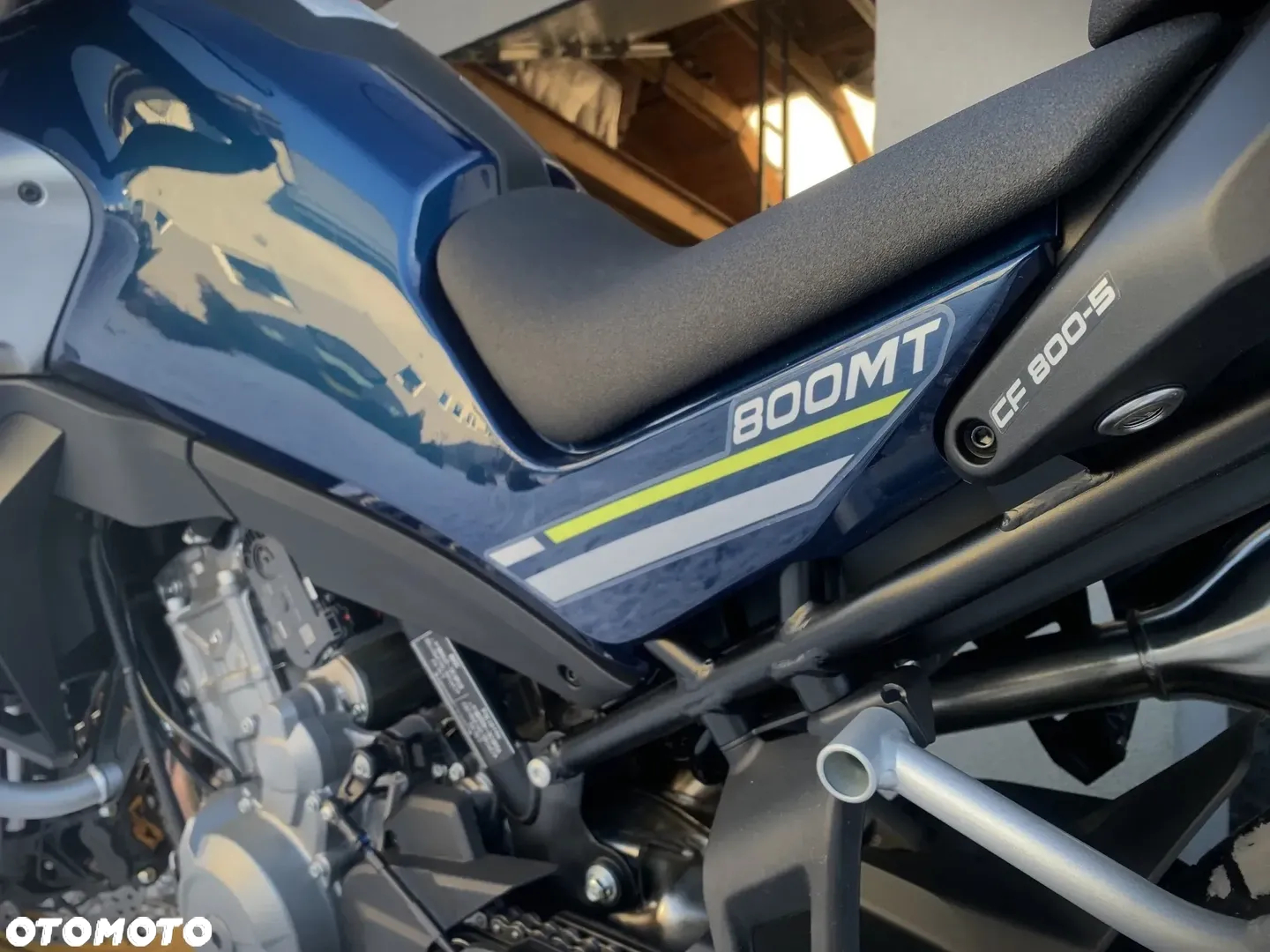 CFMoto MT - 12