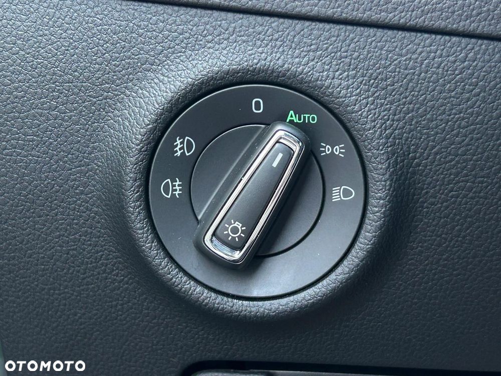 Skoda Superb 2.0 TSI Ambition DSG - 22