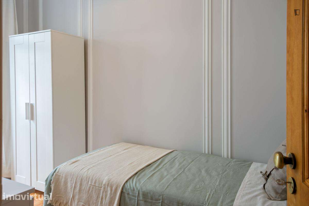Quarto - localizado em Picoas Lisbon - Grande imagem: 4/23