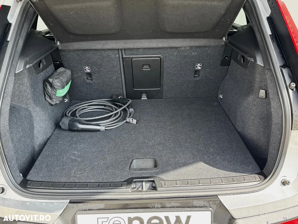 Volvo XC 40 Recharge T5 Twin Engine AT7 R-Design - 10
