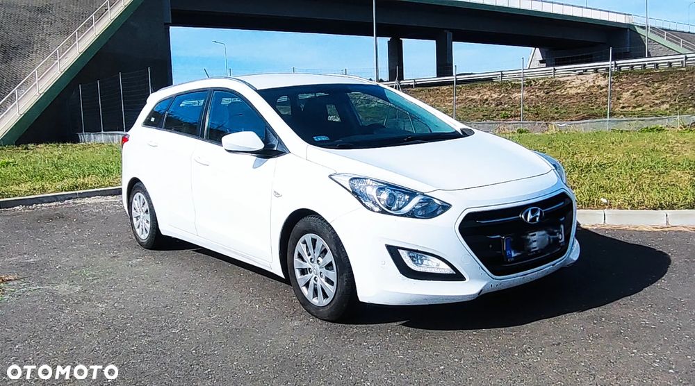 Hyundai i30 1.6 GDI BlueDrive Comfort - 1