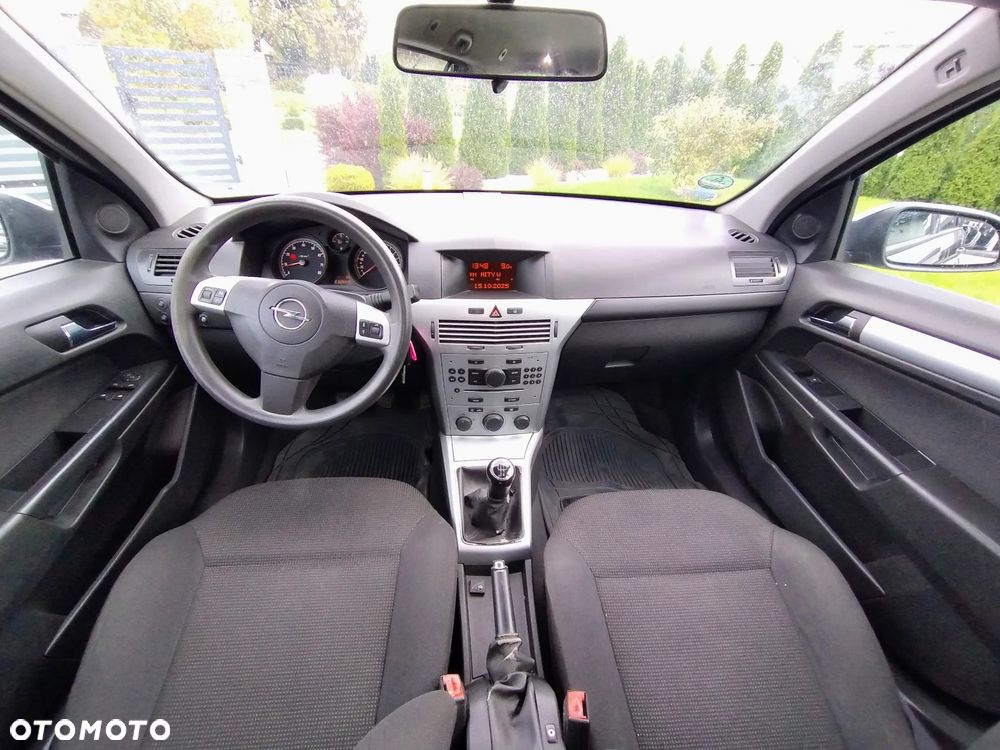 Opel Astra 1.6 Easytronic Edition 111 Jahre - 8