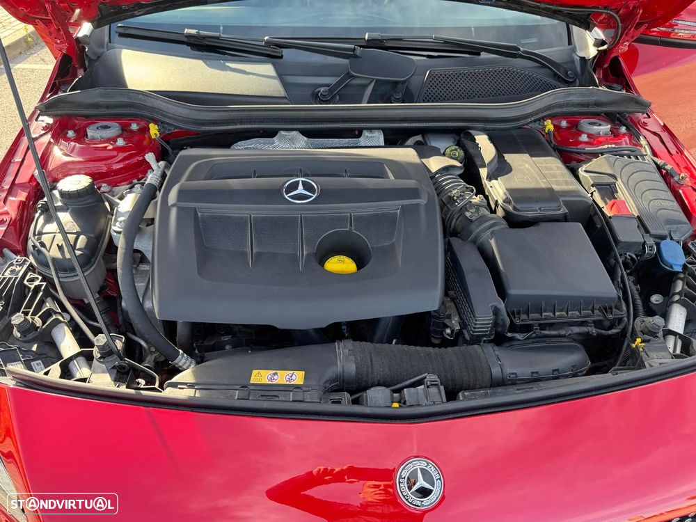 Mercedes-Benz A 180 CDI (BlueEFFICIENCY) Urban - 4