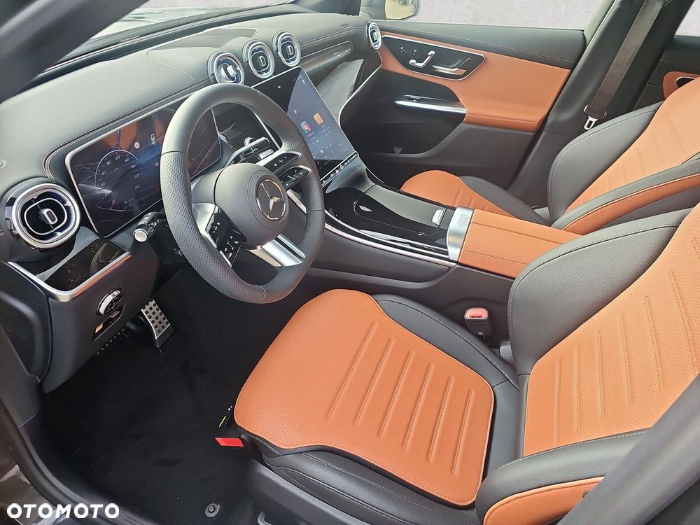 Mercedes-Benz GLC - 11