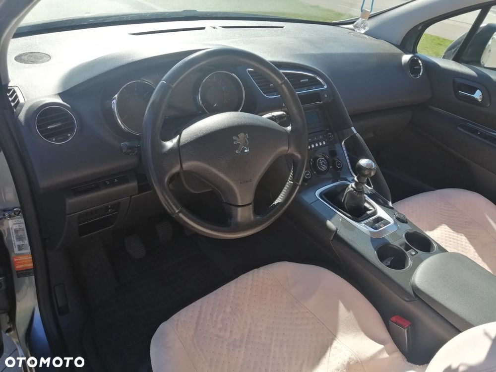 Peugeot 3008 1.6 Active - 25