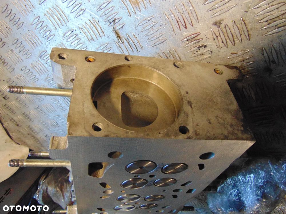 Głowica Opel vectra C 1,9 CDTI 150 km 55206424 po regeneracji - 3