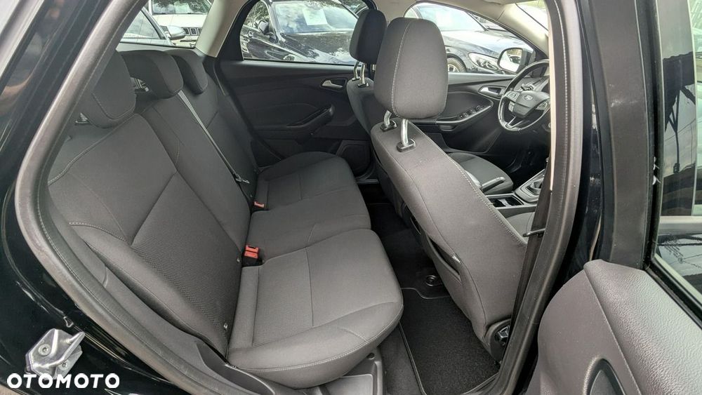 Ford Focus - 19