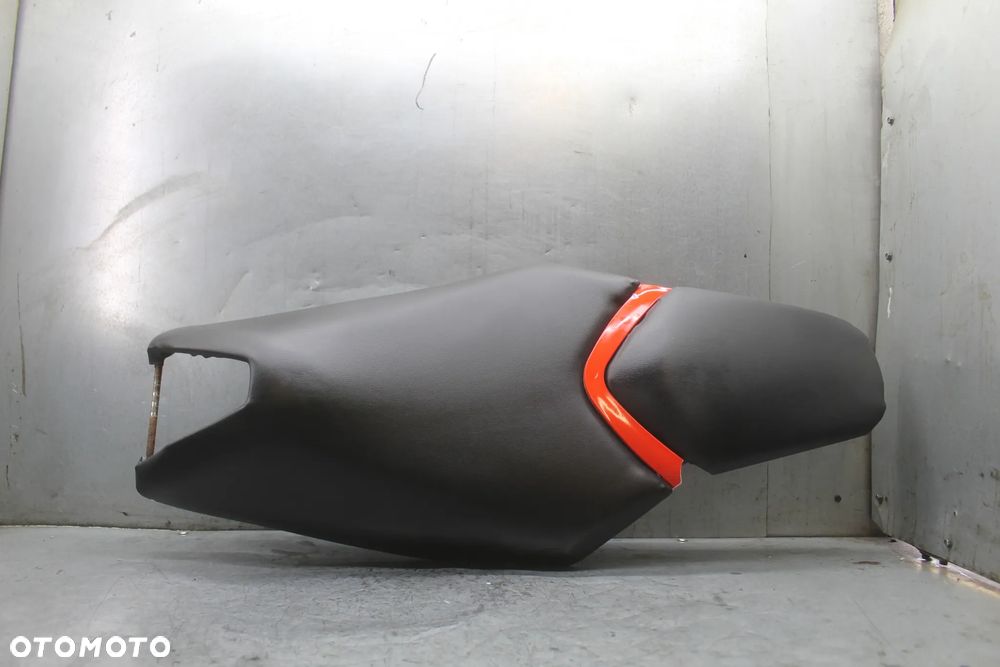 Derbi GP1 kanapa fotel siedzenie - 3