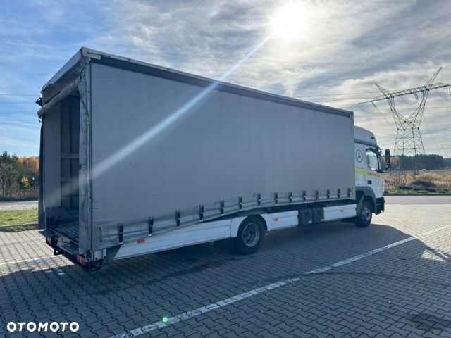 Mercedes-Benz Atego 821 Blyss Pomoc Drogowa Autolaweta Do przewozu Super Car - 19