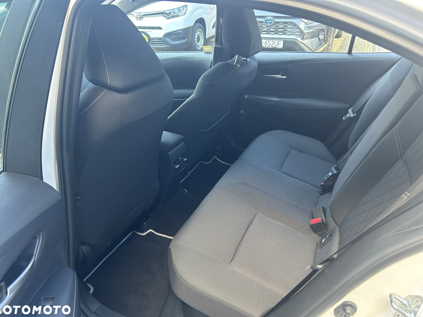 Toyota Corolla - 15